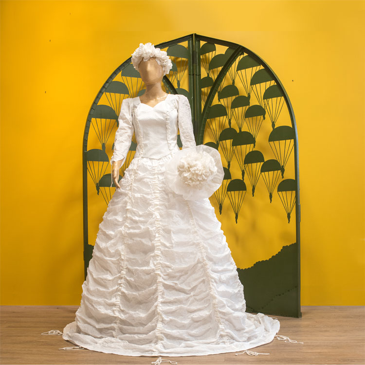 La robe de mariée en papier