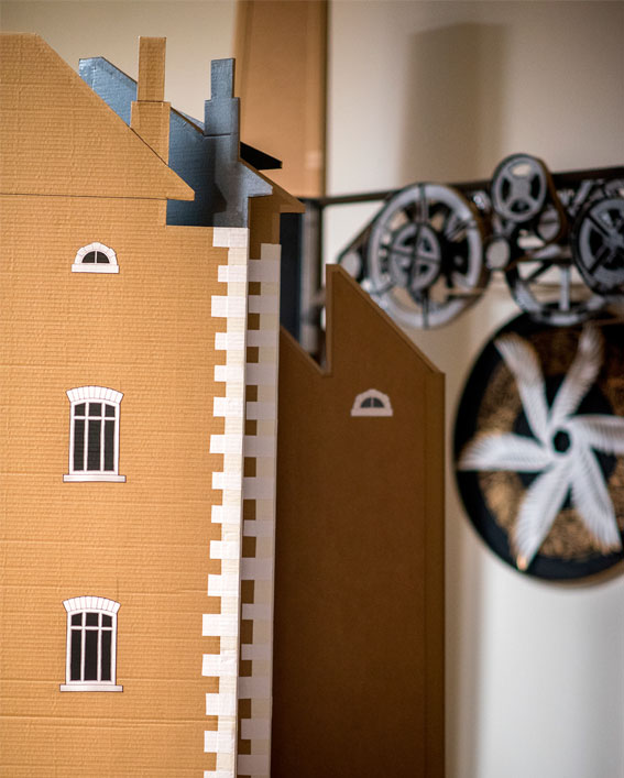 Le Papier Raconte - Le Mur de Mémoire